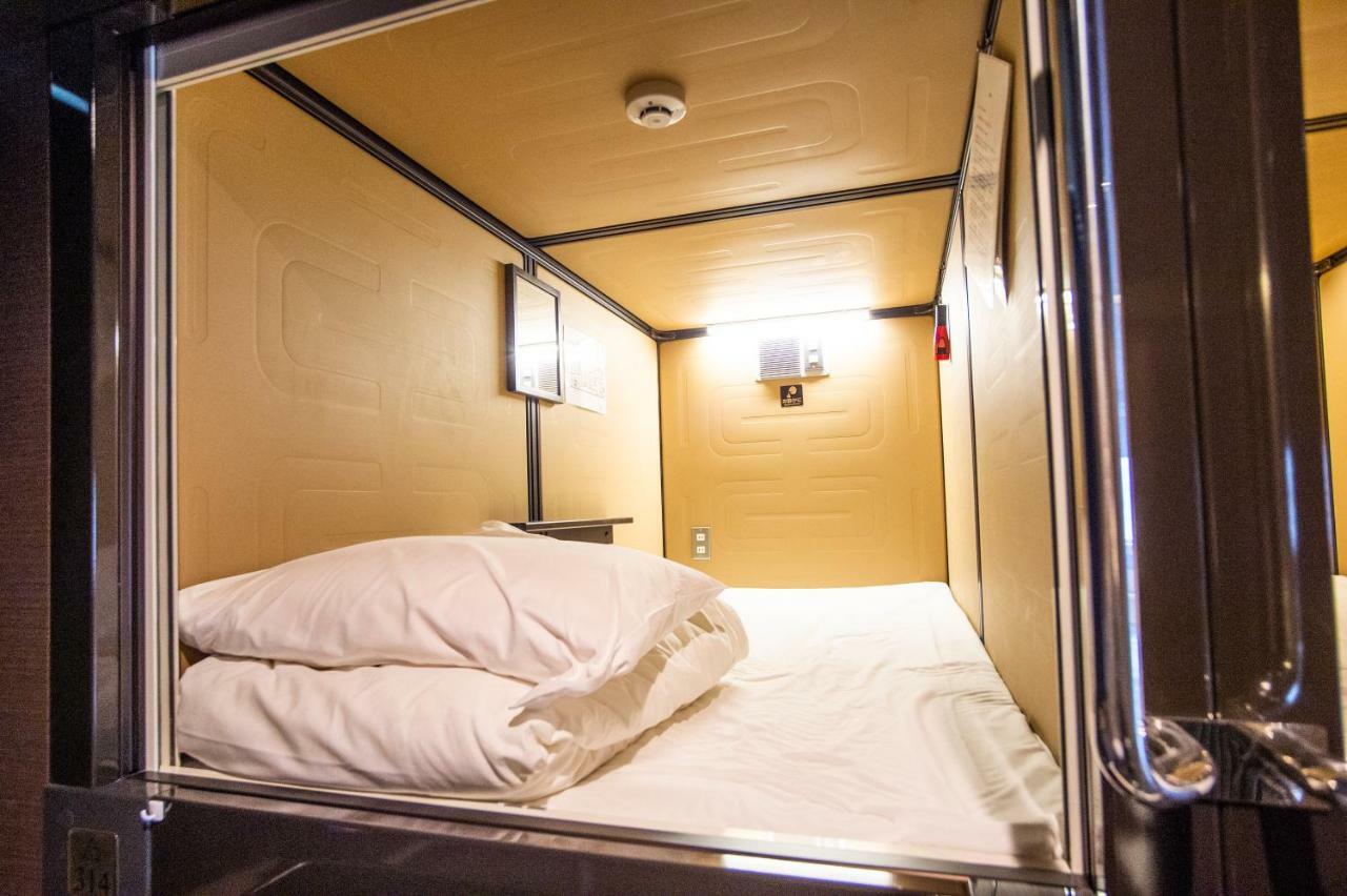 Capsule Hotel Hakodate Exterior photo