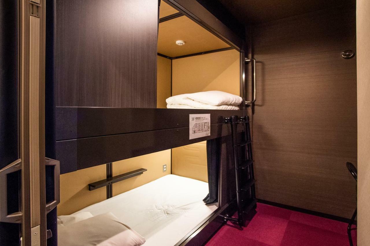 Capsule Hotel Hakodate Exterior photo