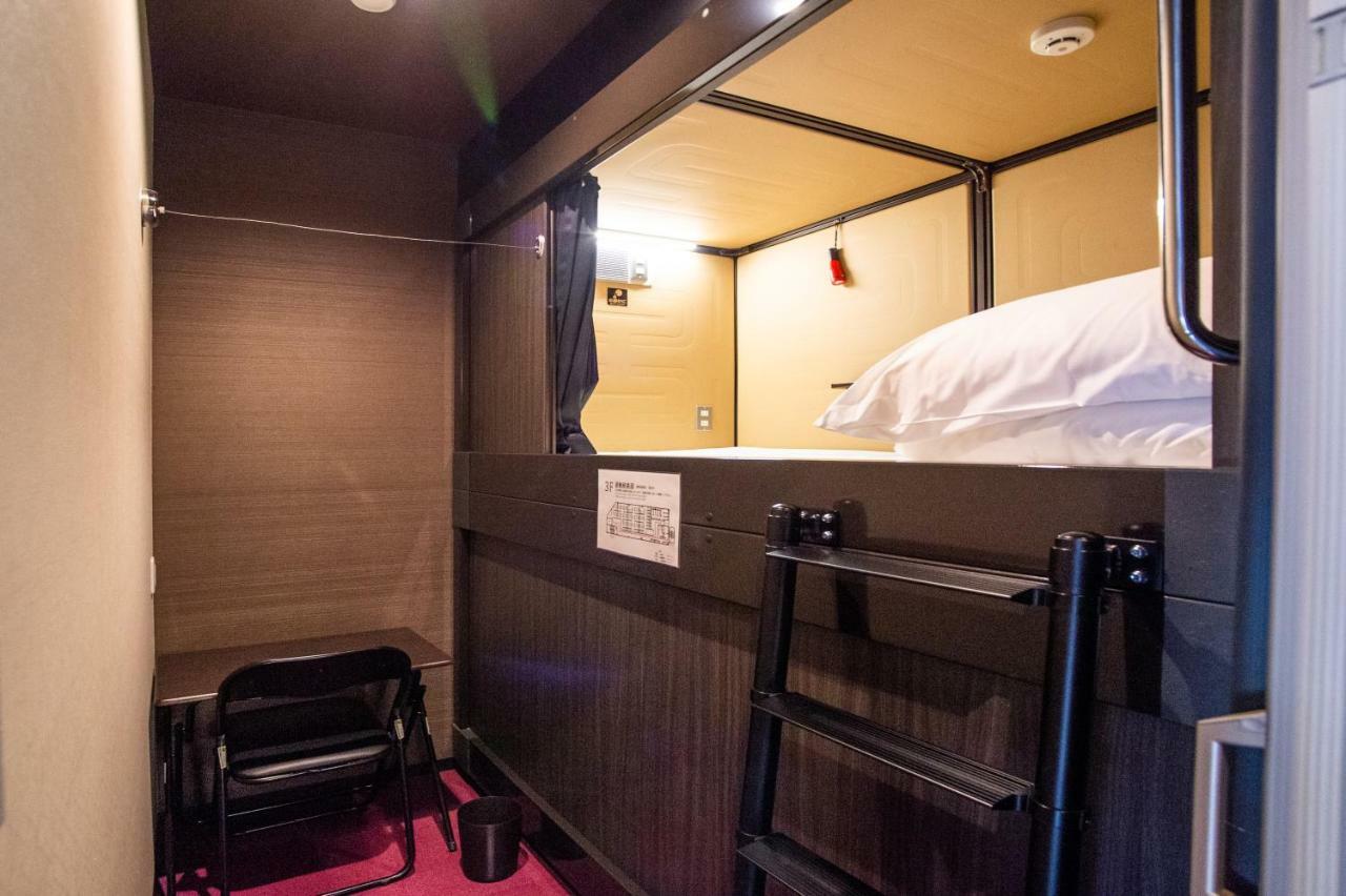 Capsule Hotel Hakodate Exterior photo